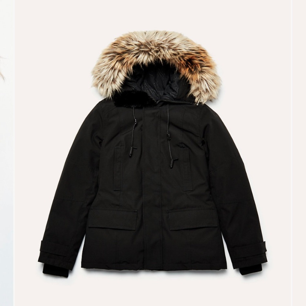Aritzia TNA Jacket